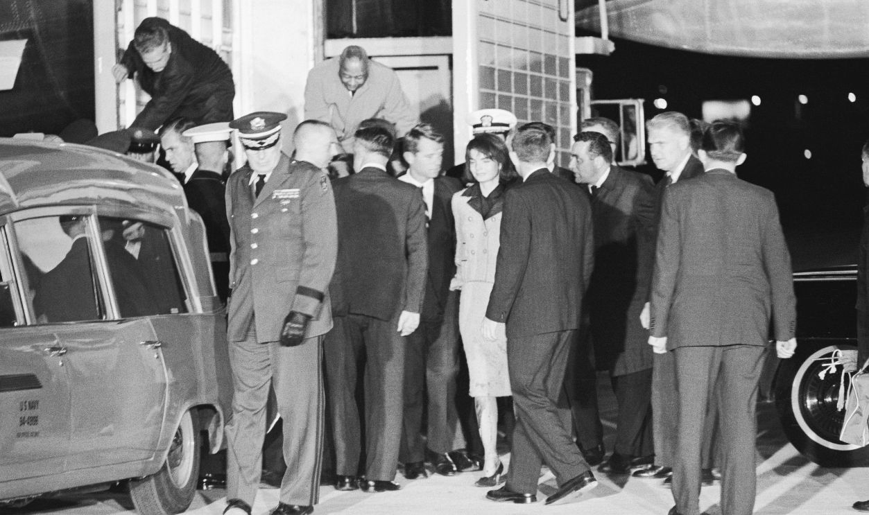 Getty Images - 515117900 - Blood Stained Jacky Kennedy