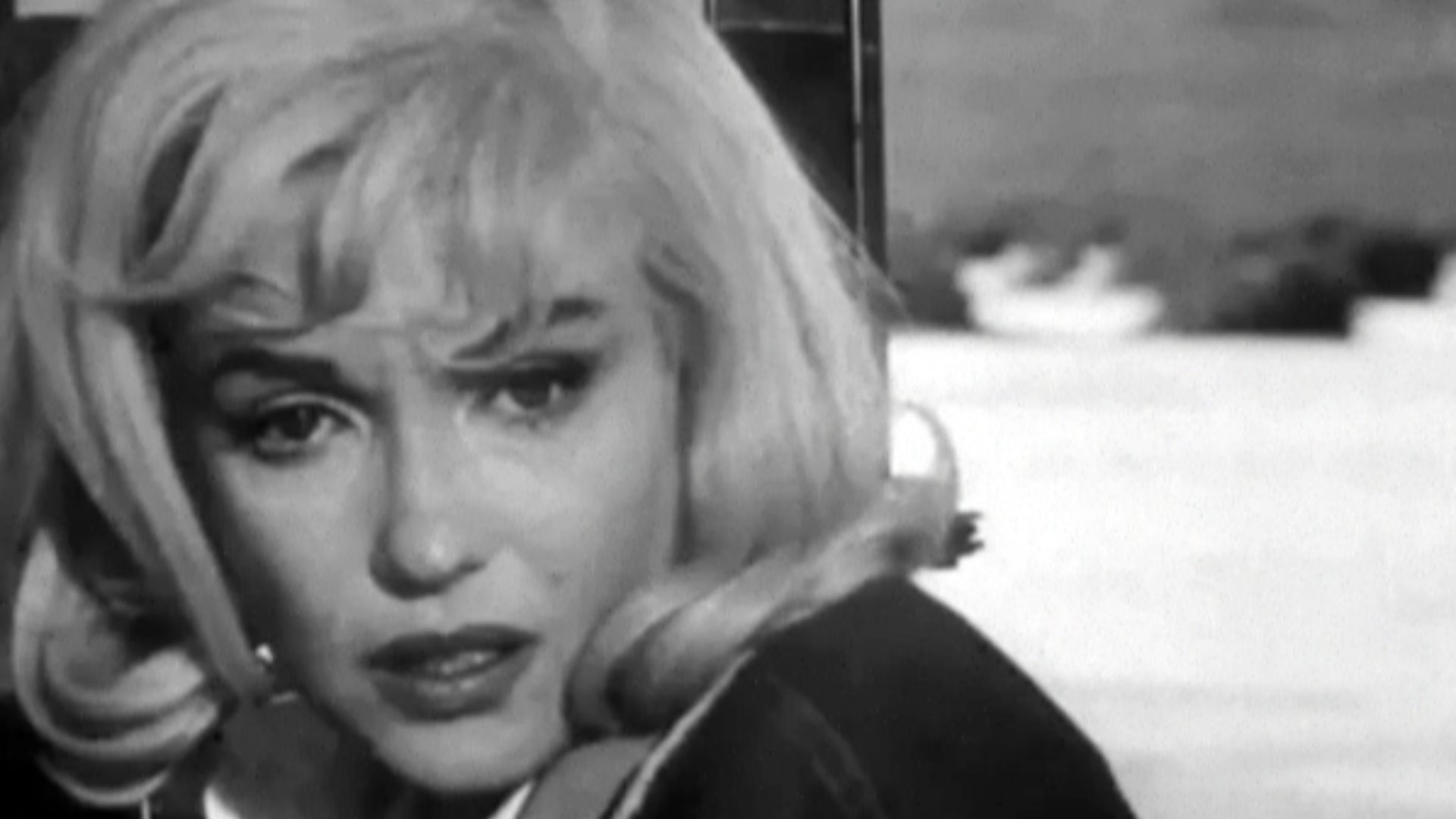 Cropped screenshot of Marilyn Monroe from the trailer for the film The Misfits