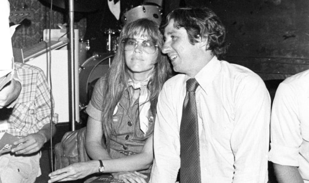 Actress Jane Fonda with activist Tom Hayden at a New York City Democratic Committee fundraiser..Article title: Happy daze are here again 