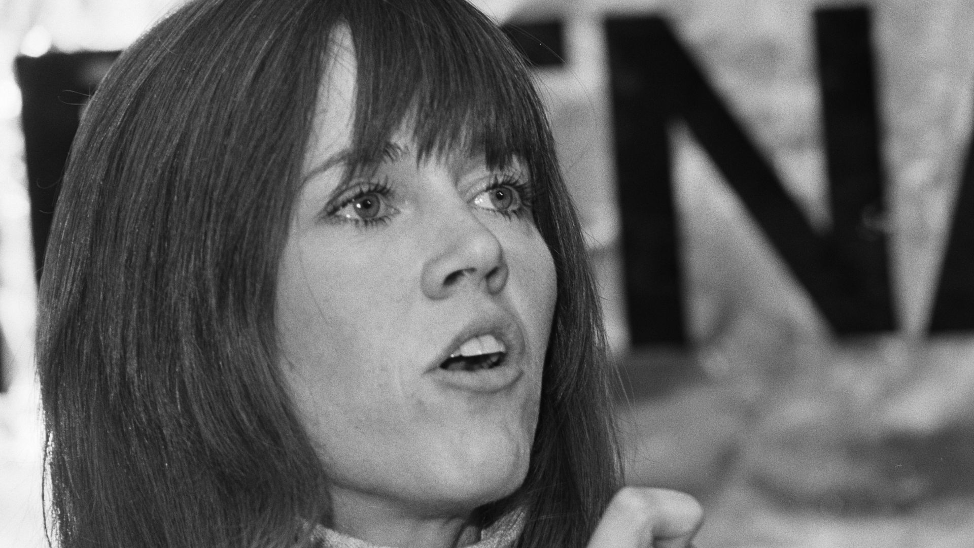 Collectie / Archief : Fotocollectie Anefo
Reportage / Serie : [ onbekend ]
Beschrijving : Jane Fonda geeft persconferentie in TH in Delft voor Vietnamacties; Jane Fonda tijdens persconferentie
Datum : 17 januari 1975
Locatie : Delft, Zuid-Holland
Trefwoorden : actievoerders, actrices, filmsterren, persconferenties, portretten
Persoonsnaam : Fonda Jane
Fotograaf : Mieremet, Rob / Anefo
Auteursrechthebbende : Nationaal Archief 
Materiaalsoort : Negatief (zwart/wit)
Nummer archiefinventaris : bekijk toegang 2.24.01.05

Bestanddeelnummer : 927-6993