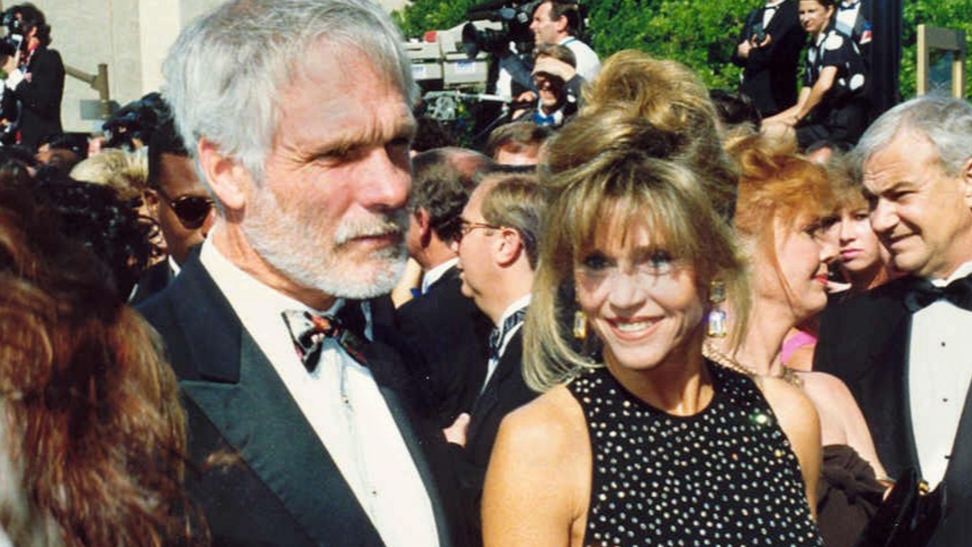 Ted Turner and Jane Fonda on the red carpet at the 1992 Emmy Awards4327