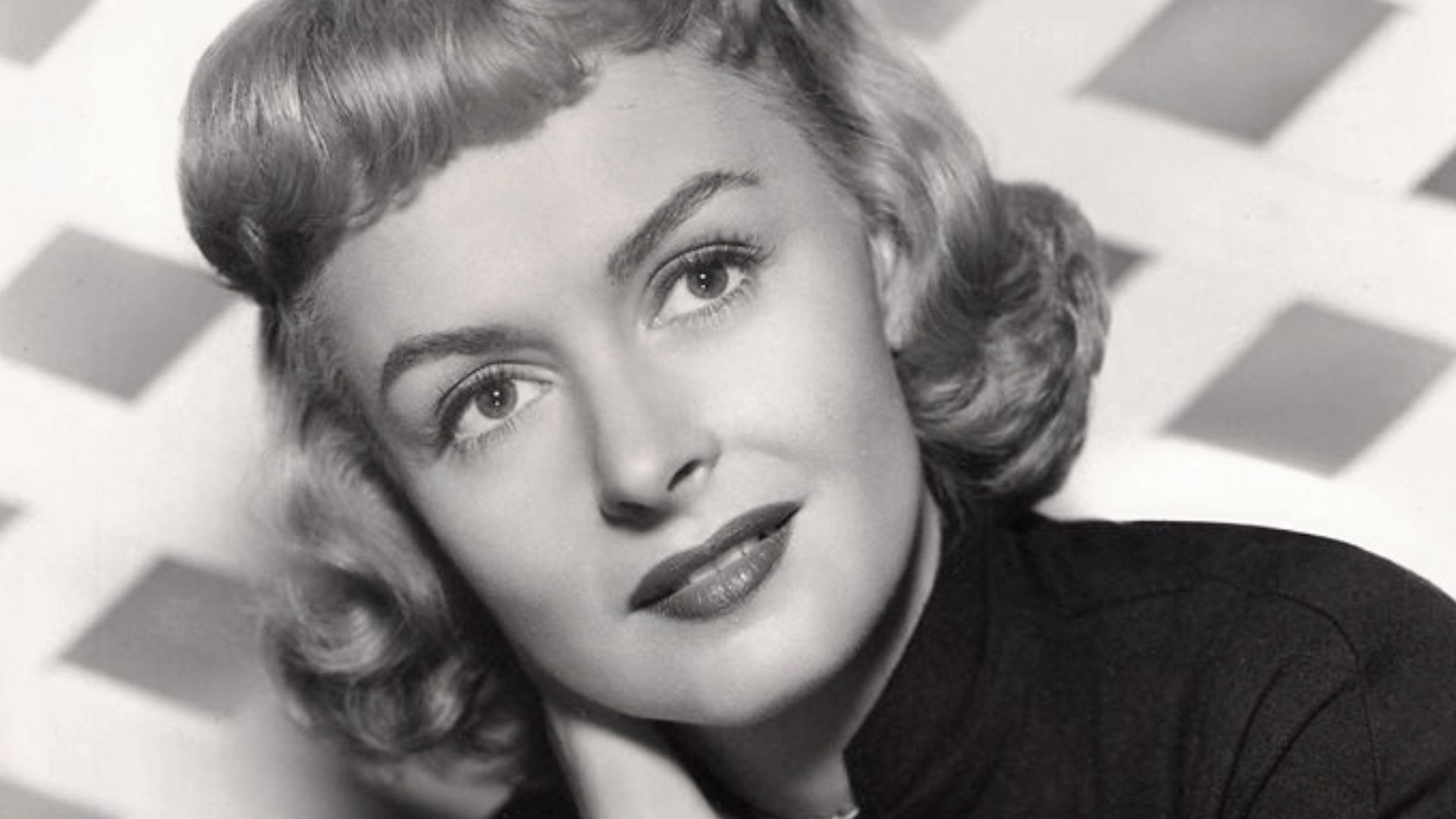 Publicity photo of Donna Reed