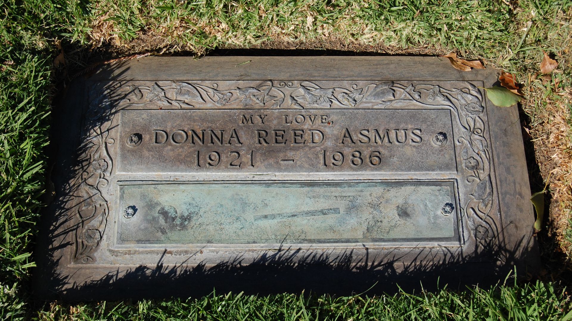 Donna Reed grave at Westwood Village Memorial Park Cemetery in Brentwood, California. December 2011.