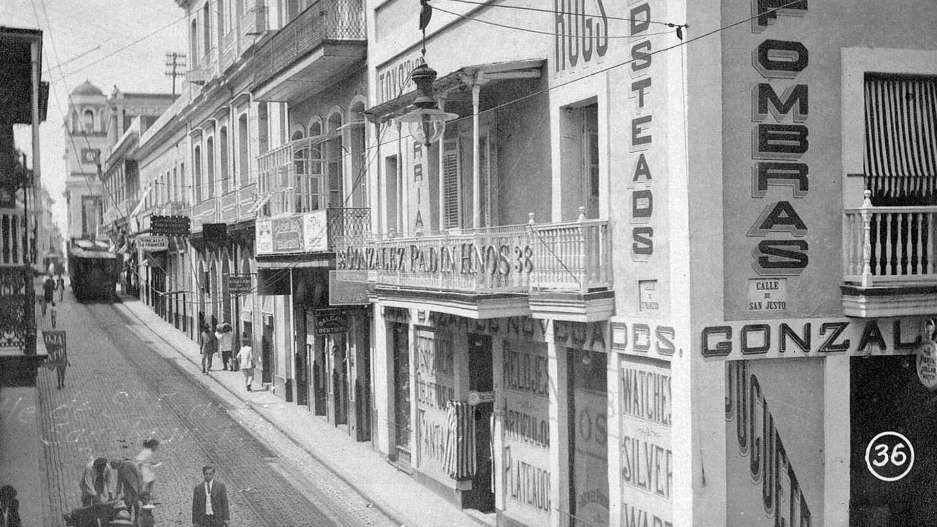 Photographic print (postcard) 
AZO paper 

No. 36