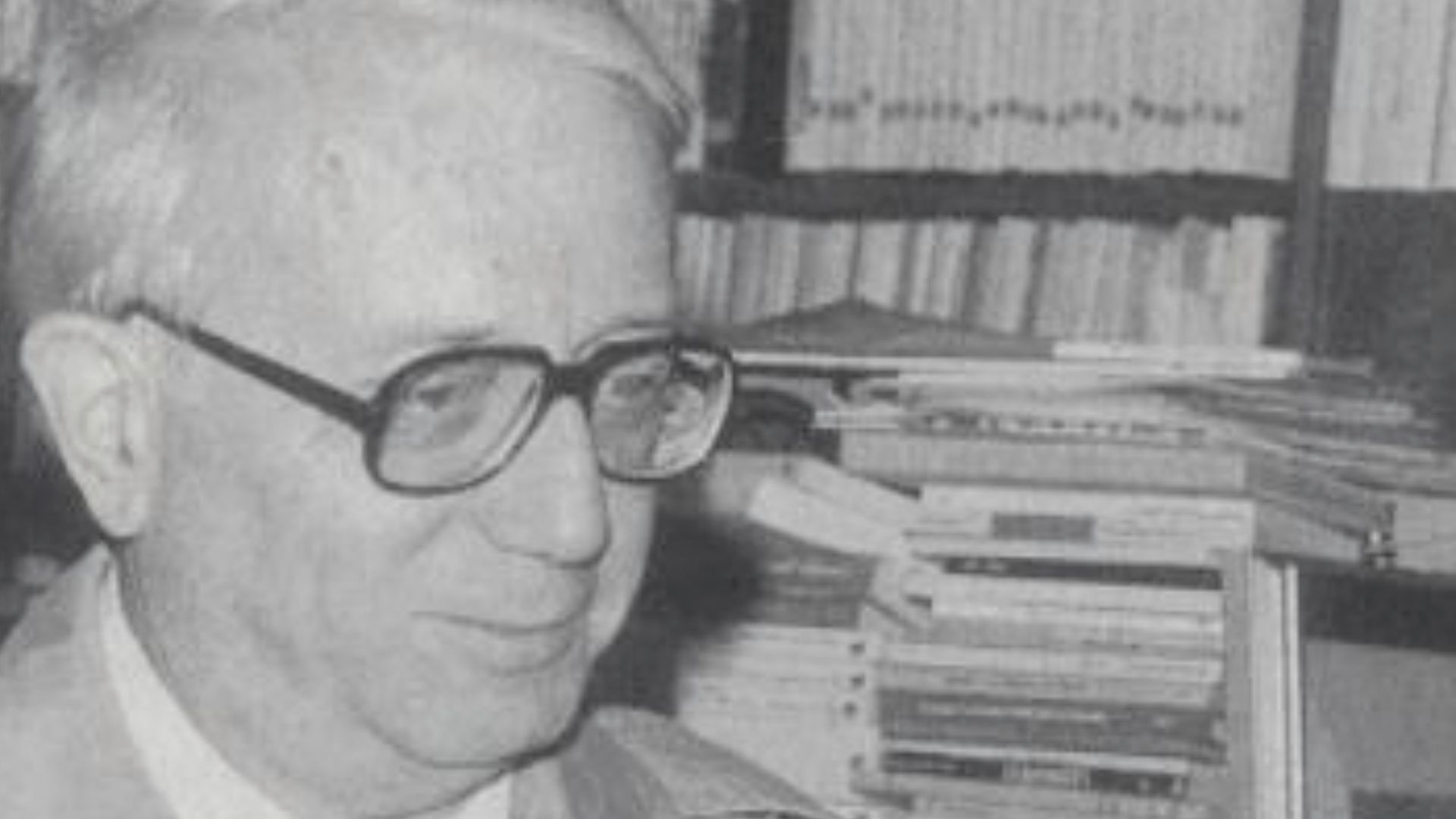 Il poeta Rudy De Cadaval con il giornalista Enzo Biagi (1979).