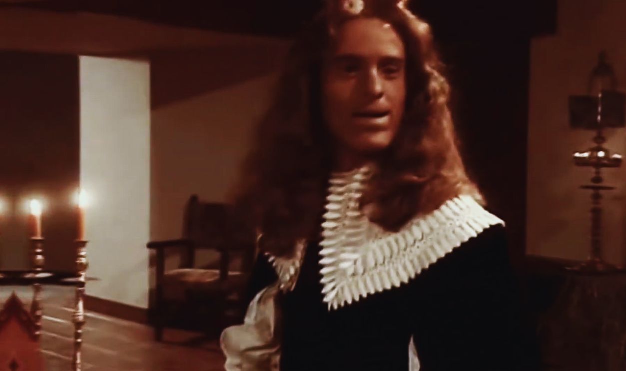 Screenshot from Versailles (2015–2018)