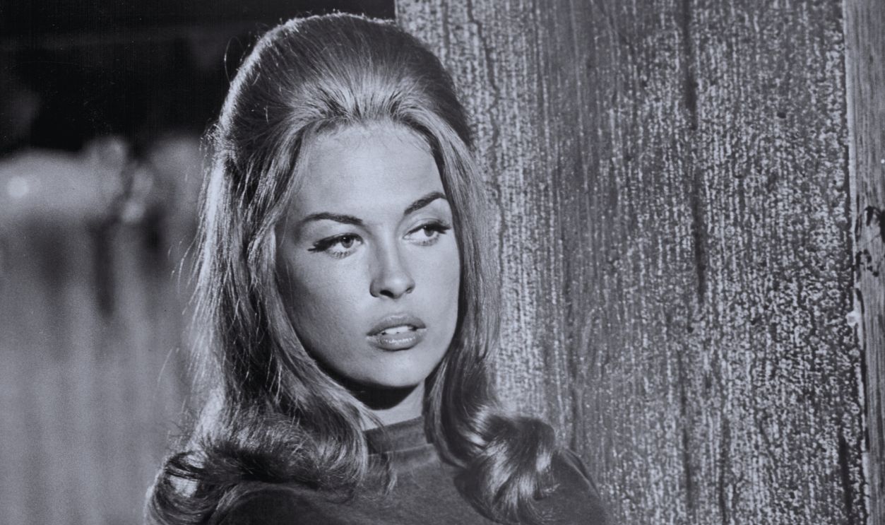 Gettyimages  -177218753, The Happening Actor Faye Dunaway in a scene from the movie 'The Happening', 1967. 