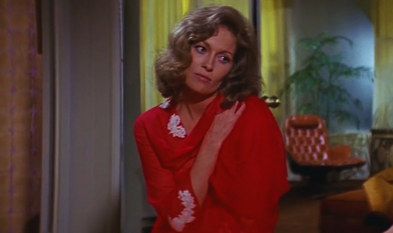 Screenshot from The Towering Inferno (1974) 