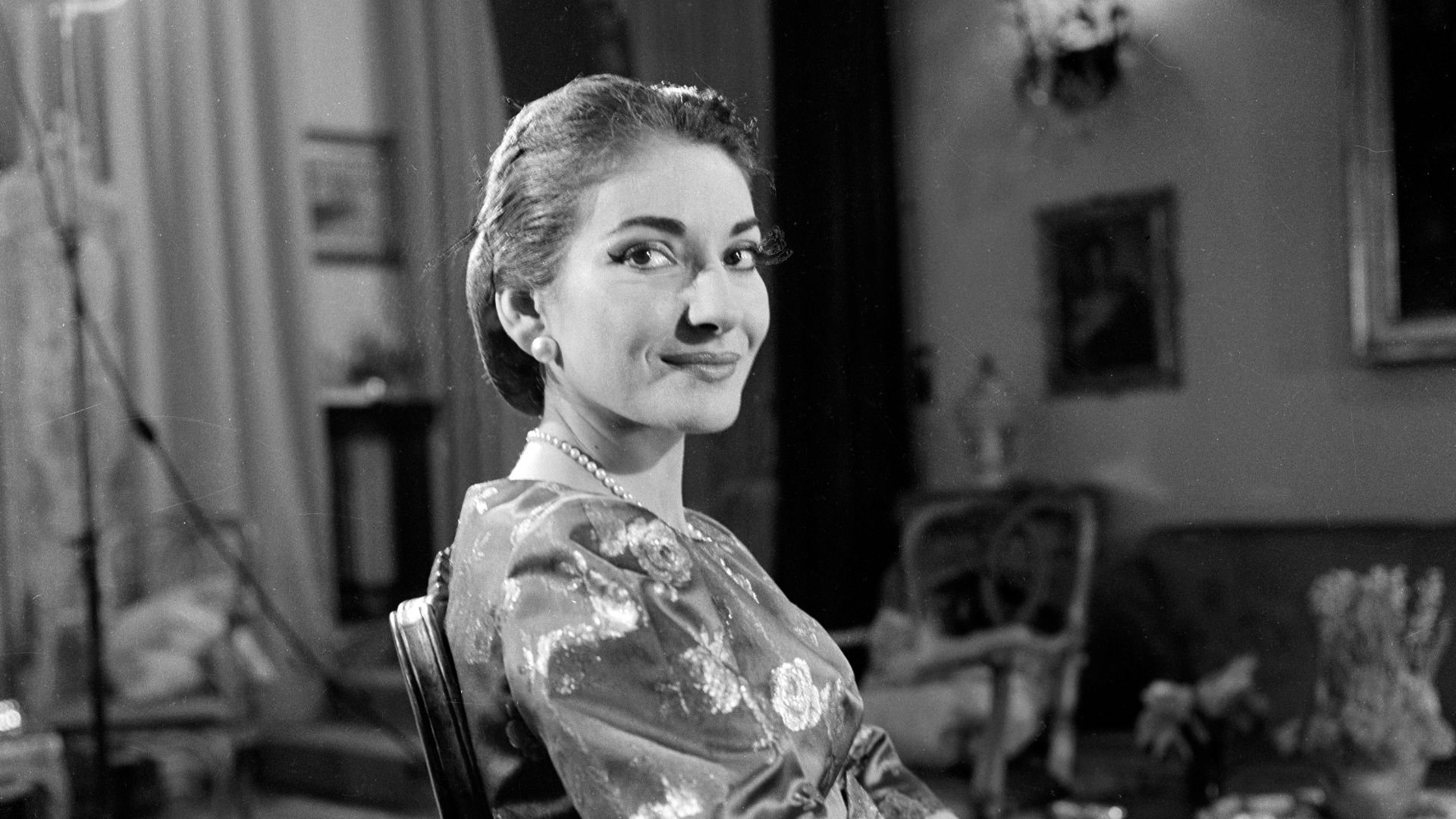 Photo of Maria Callas from the television talk show Small World. The programme aired in 1958 and was hosted by Edward R. Murrow.