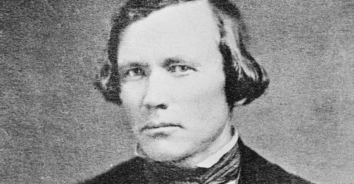Black and white portrait of Kit Carson