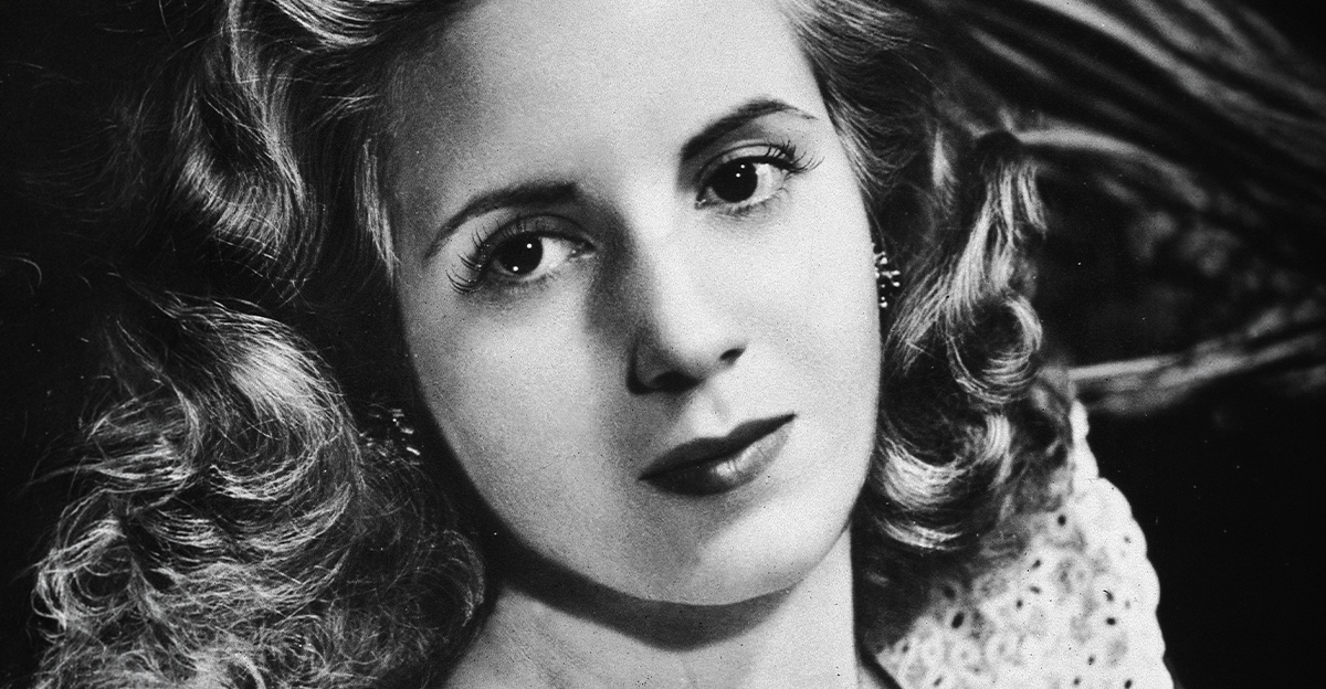 Black and white portrait of Eva Peron