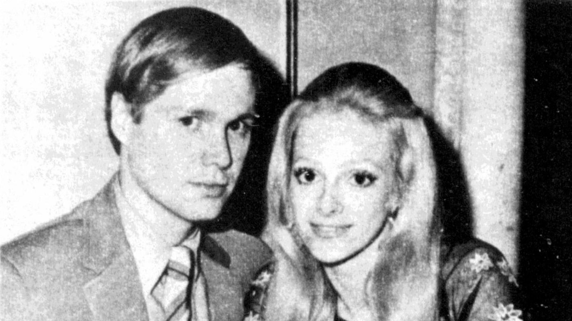Actress Sondra Locke and her husband, sculptor Gordon Leigh Anderson, at the Beverly Hills Hotel on July 15, 1968