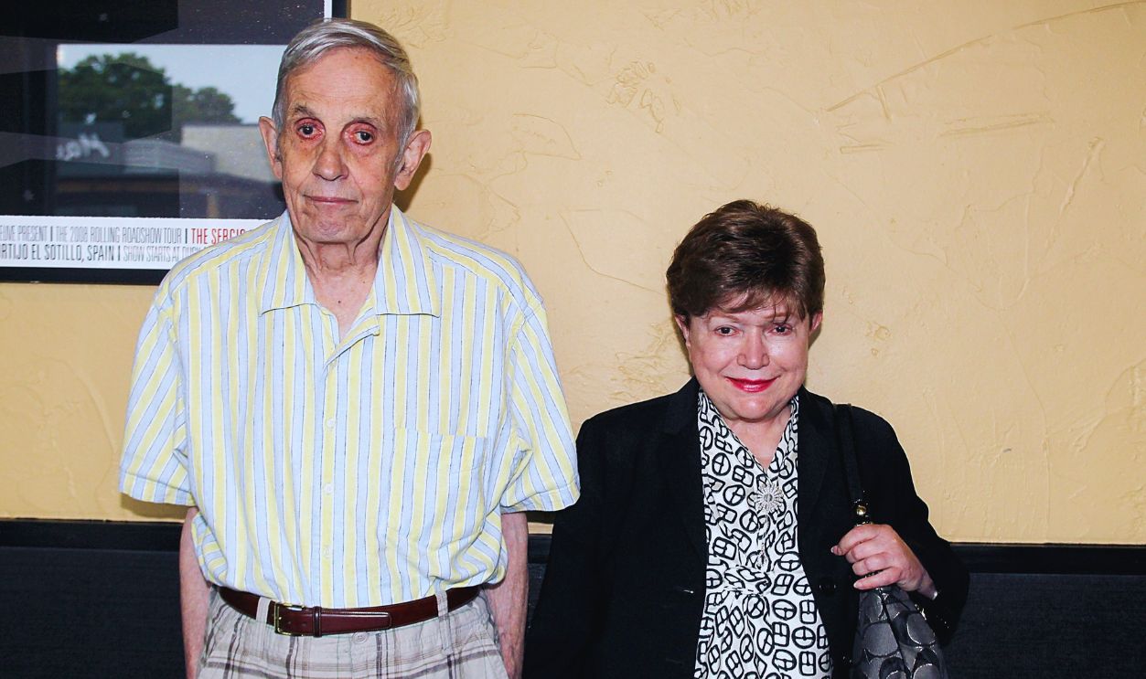 Gettyimages - 152102487, 