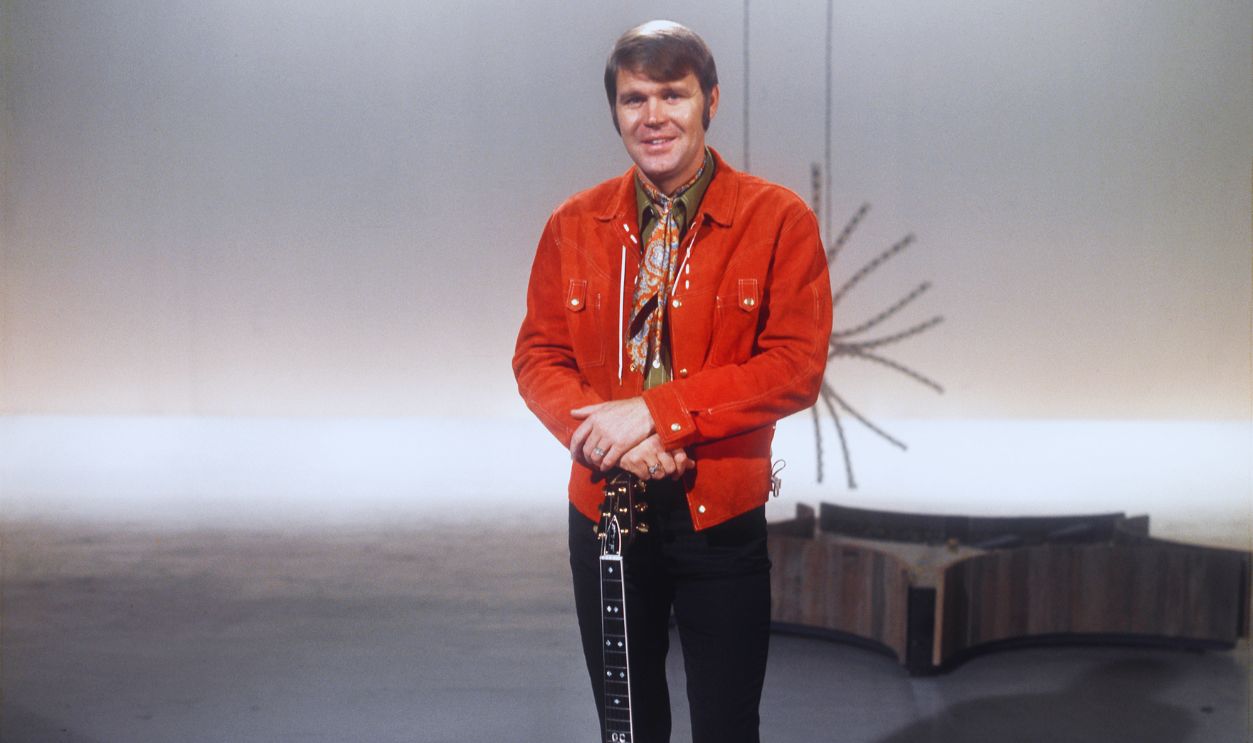 Gettyimages  - 484626222, Glen Campbell Portrait
