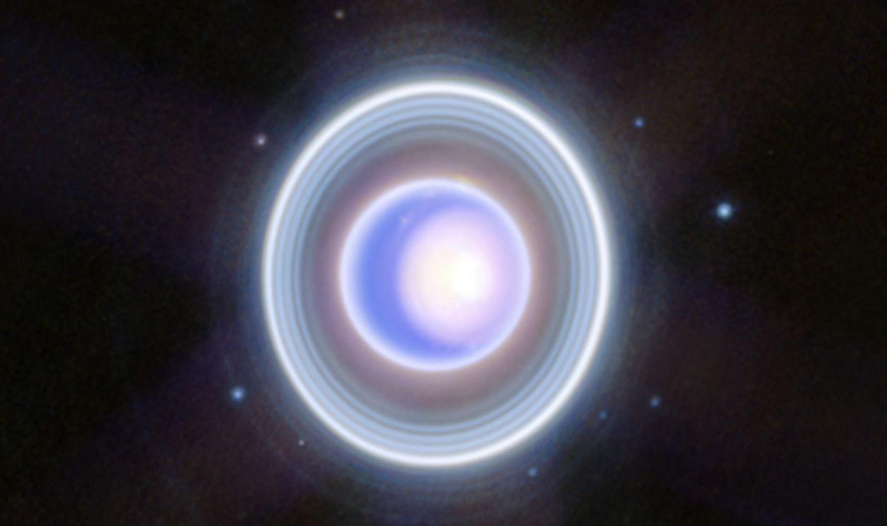File:Uranus Close-up (NIRCam image) (2023-150).png