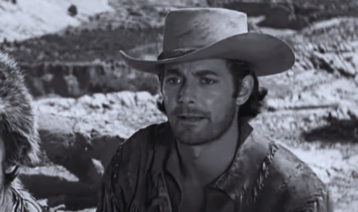 Screenshot from Kit Carson (1940) 