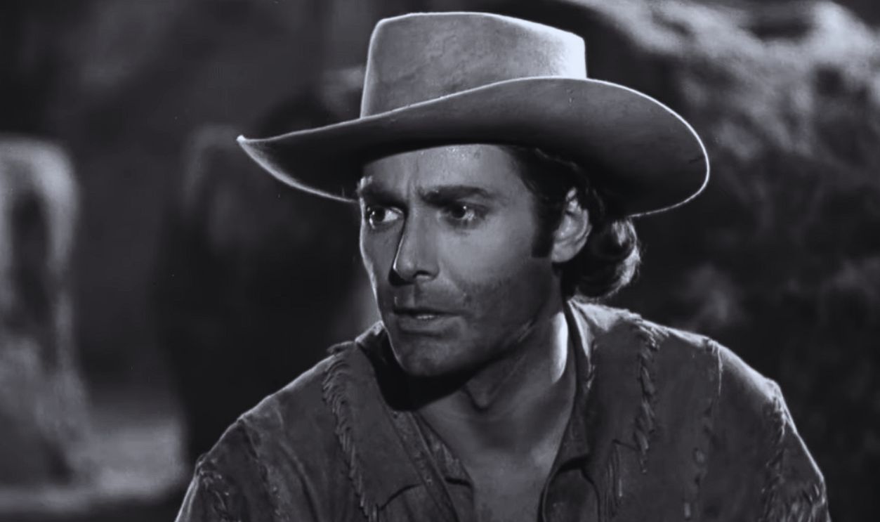 Screenshot from Kit Carson (1940) 