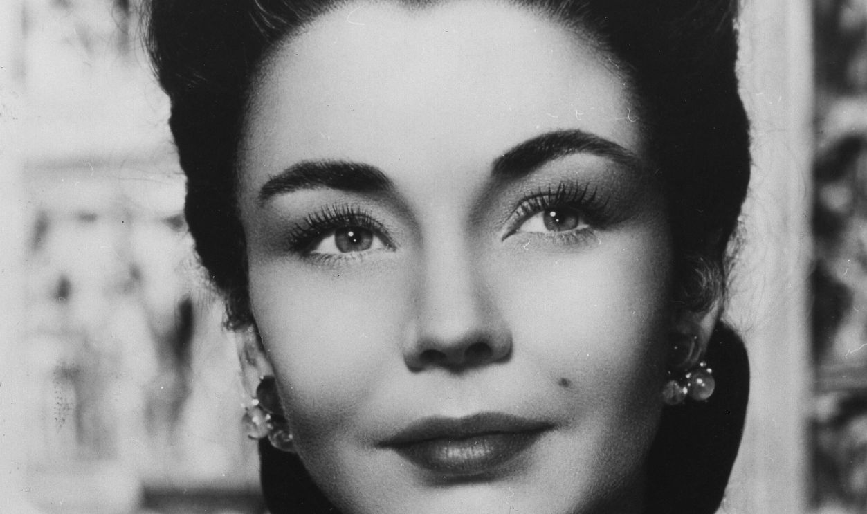 Getty Images - 545930883 - Jennifer Jones (Eingeschränkte Rechte für bestimmte redaktionelle Kunden in Deutschland. Limited rights for specific editorial clients in Germany.) Jones, Jennifer *02.03.1919-17.12.2009+(eigentlich Phyllis Isley)Schauspielerin, USAPortrait- 1955.