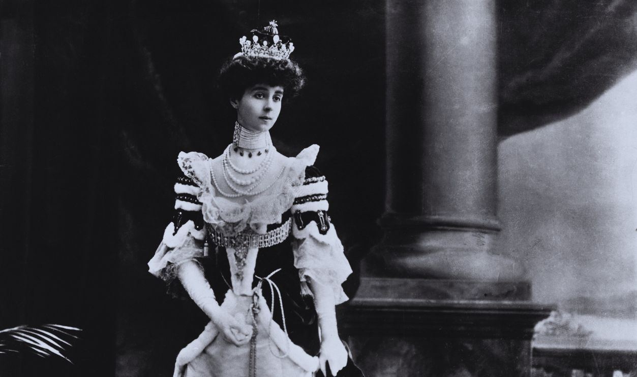 Gettyimages - 	515467176, Duchess Consuelo Vanderbilt Dressed for Edward VII Coronation 