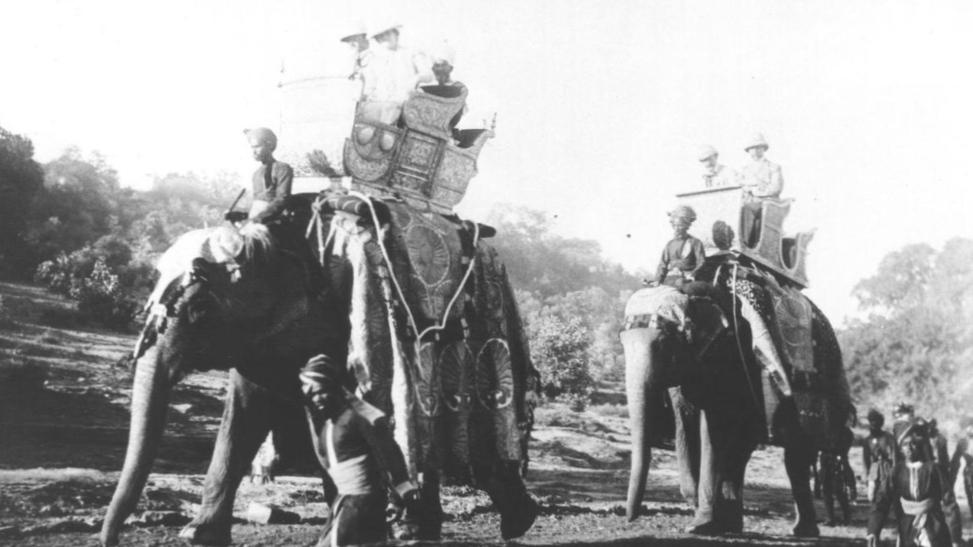 Lord Curzon-Elephant [sic] procession to Sanchi Tope.