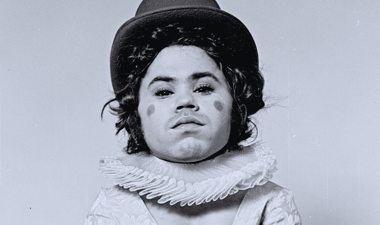 Gettyimages - 500437339, Herve Villechaize Herve Villechaize in 'Elizabeth I' in 1972. 