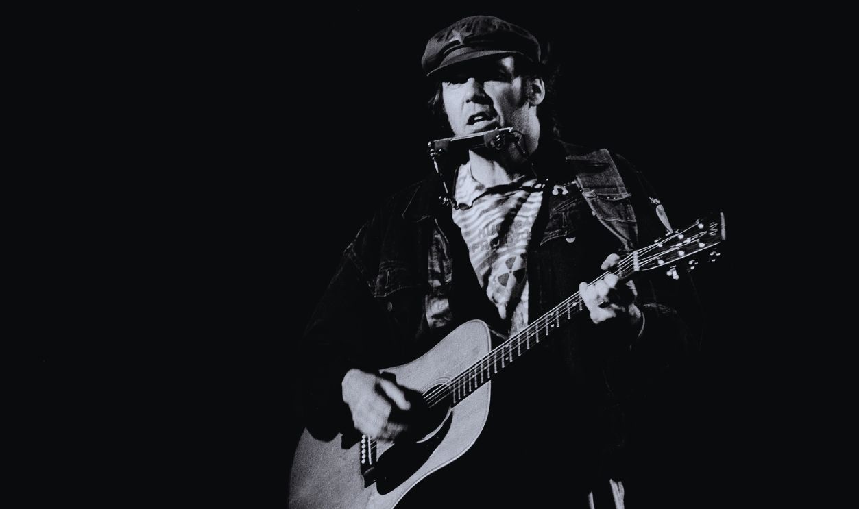 Gettyimages - 1282184925, Neil Young Performs At Jones Beach