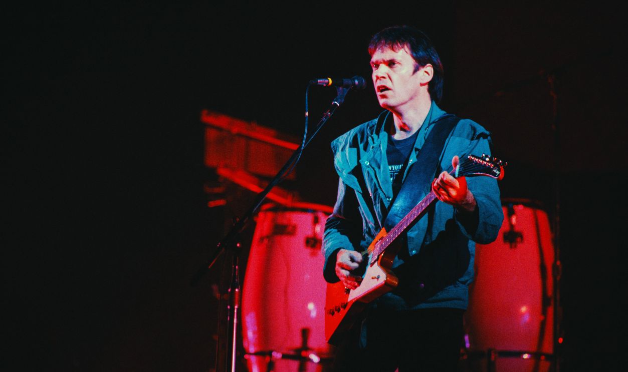 Gettyimages - 1232819863, FRANCE-MUSIC-NEIL YOUNG