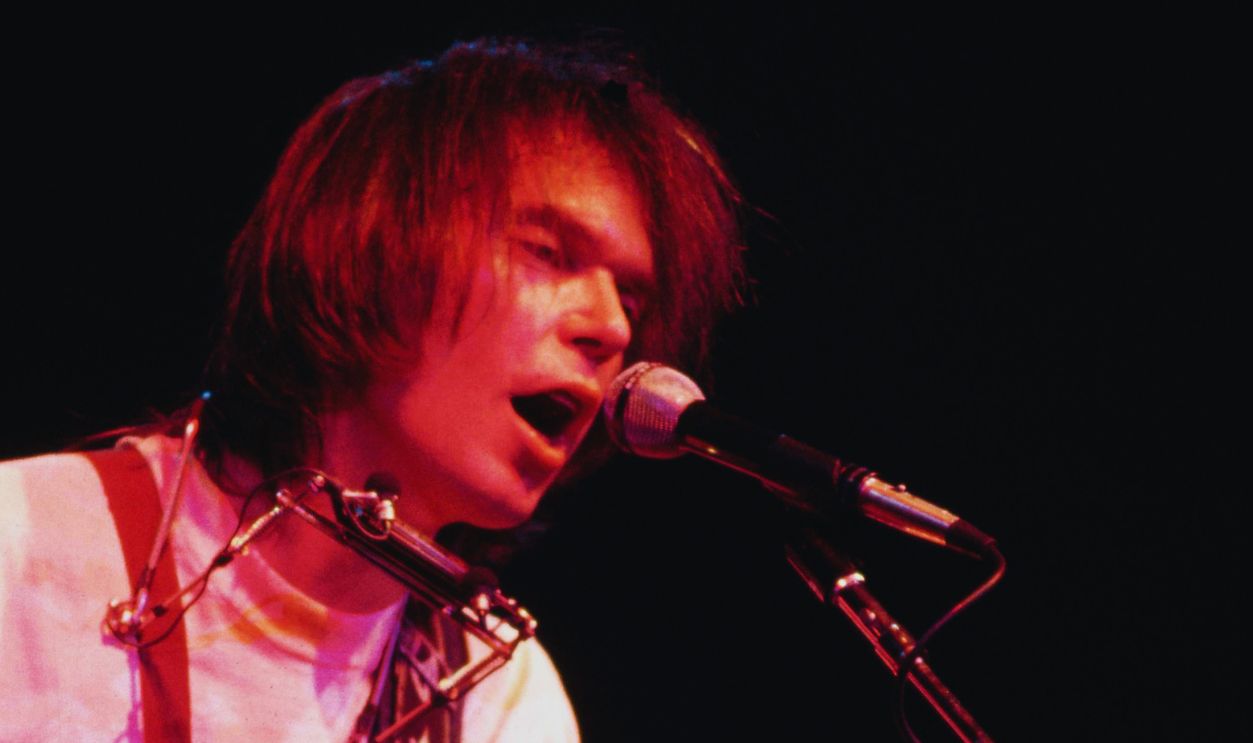 Gettyimages - 86099436, Photo of Neil YOUNG 