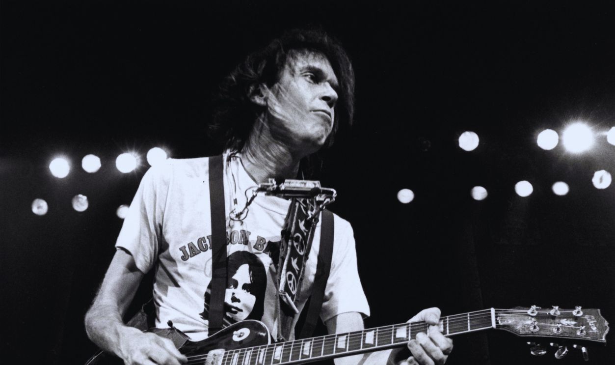 Gettyimages - 86103234, Photo of Neil YOUNG 