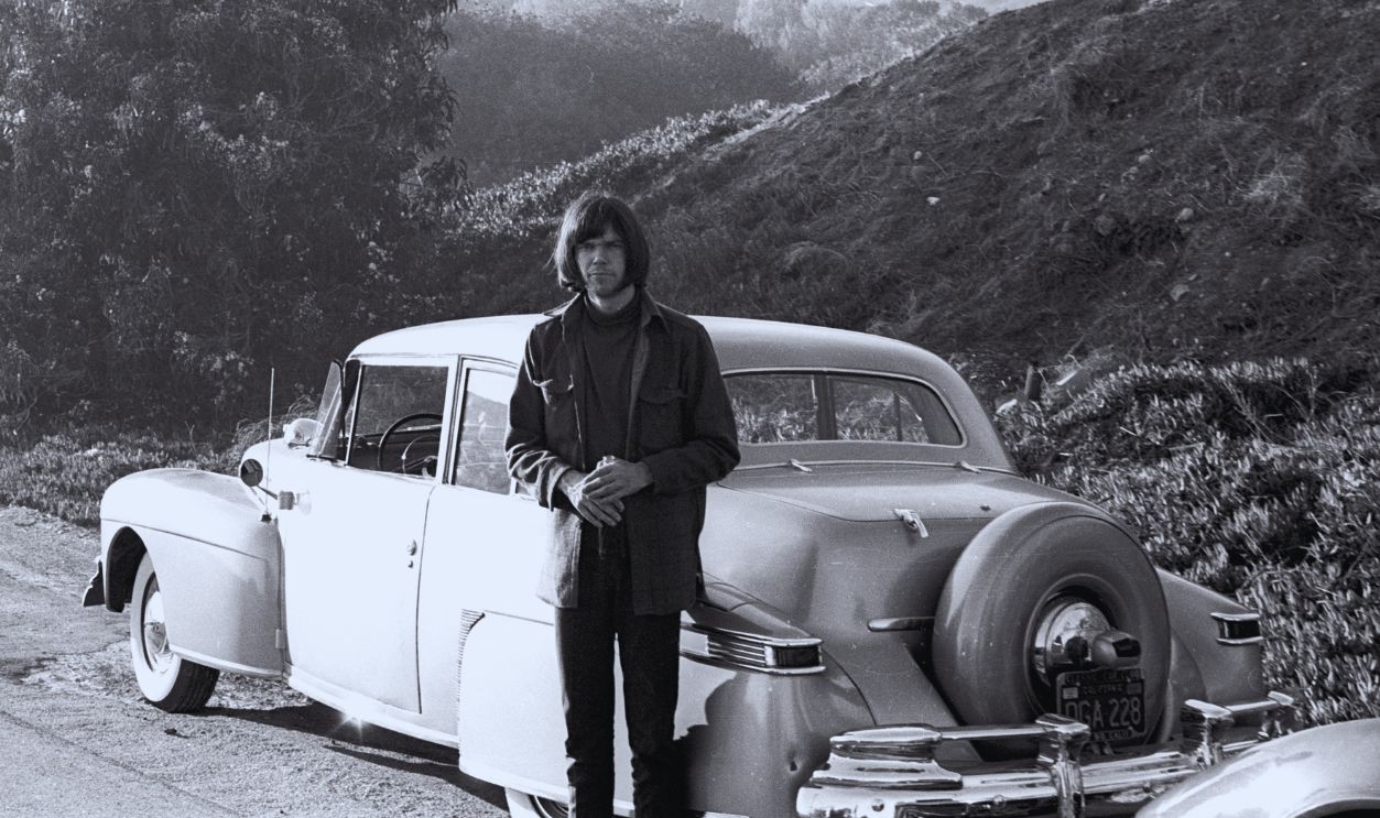Gettyimages - 74002725, Neil Young And His Classic Car 