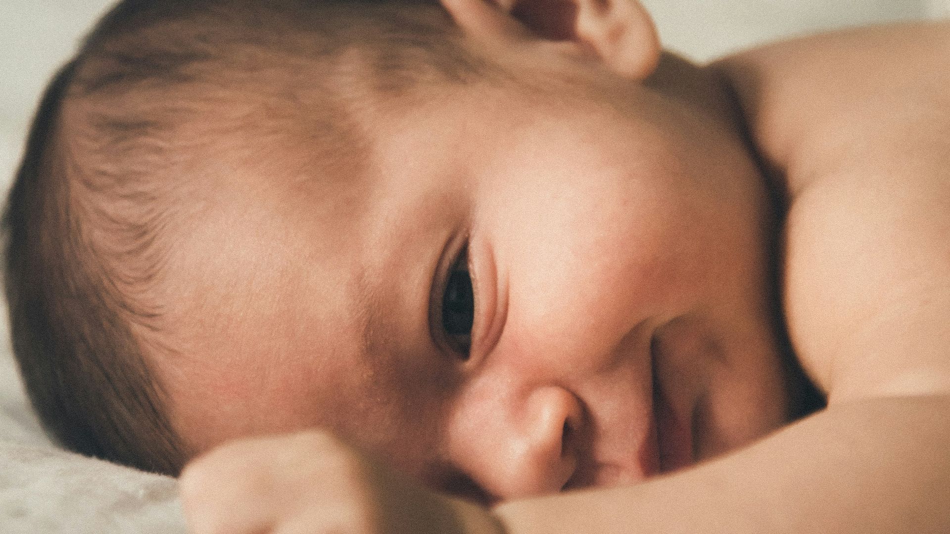 pruning topless baby