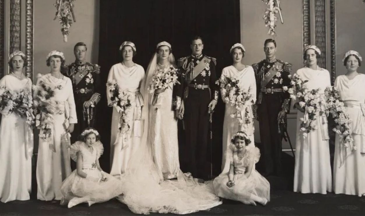  The Duke of Kent and Princess Marina with their families in formal portraits