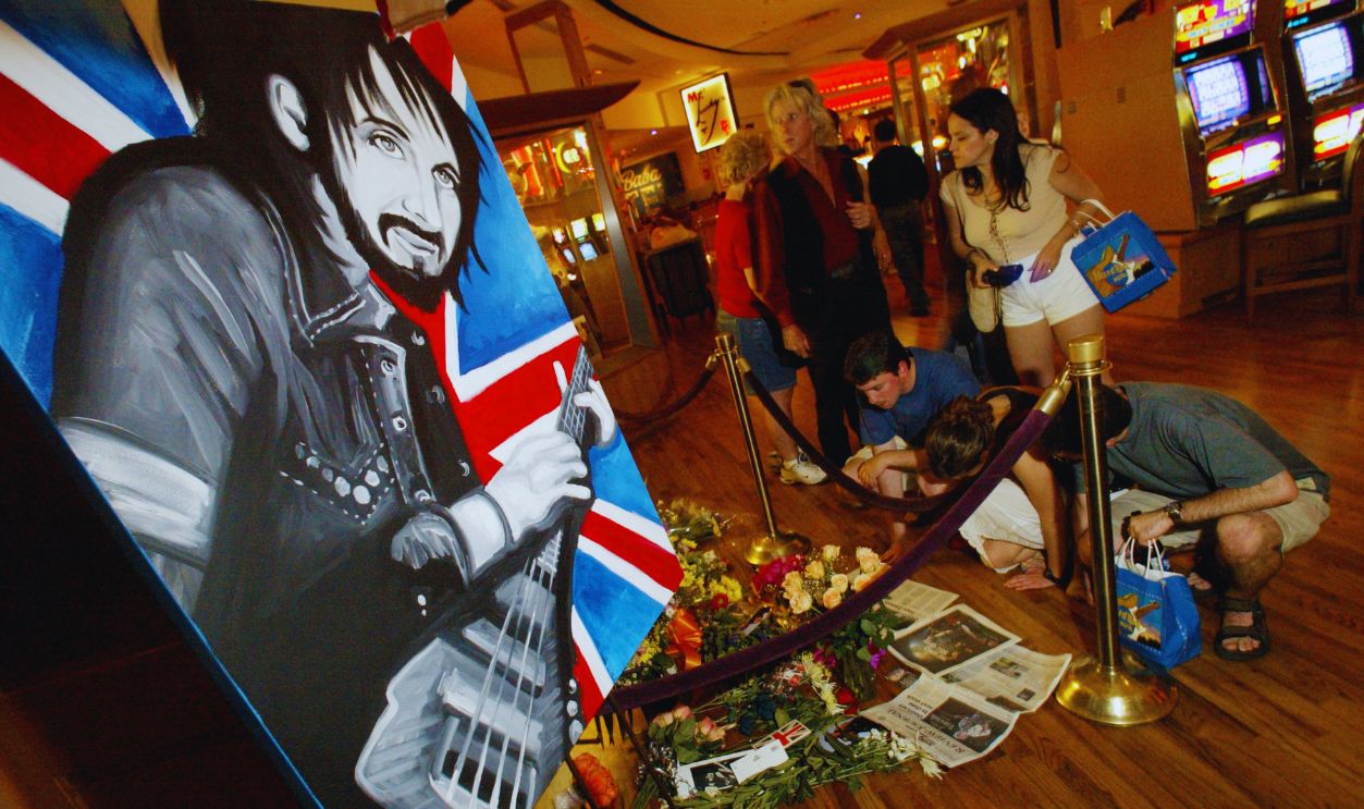 Gettyimages - 85924466, The Who Bassist John Entwistle Dies At The Hard Rock Hotel In Las Vegas