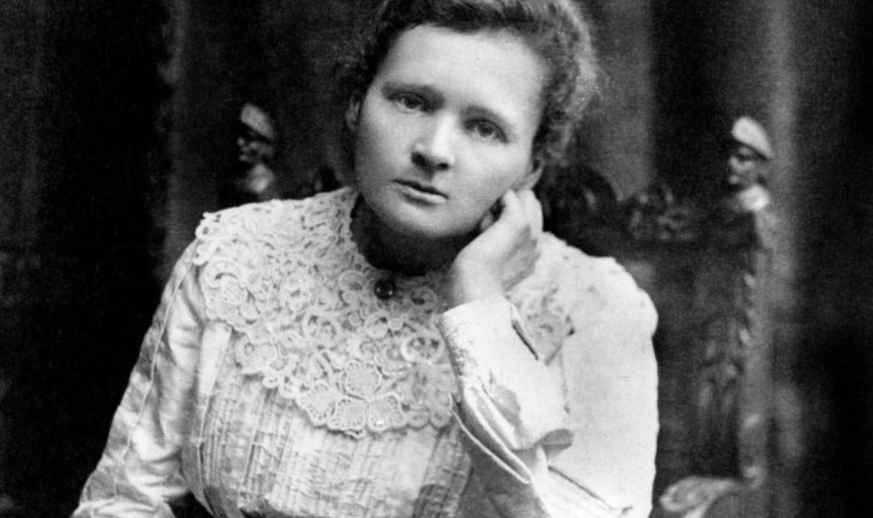 UNSPECIFIED : French physicist Marie Curie on november 06, 1906
