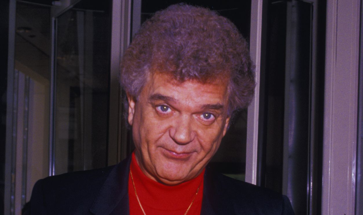 Gettyimages - 522579348, ABC TV Studios NEW YORK CITY - APRIL 5: Conway Twitty sighted on April 5, 1989 at ABC TV Studios in New York City. 