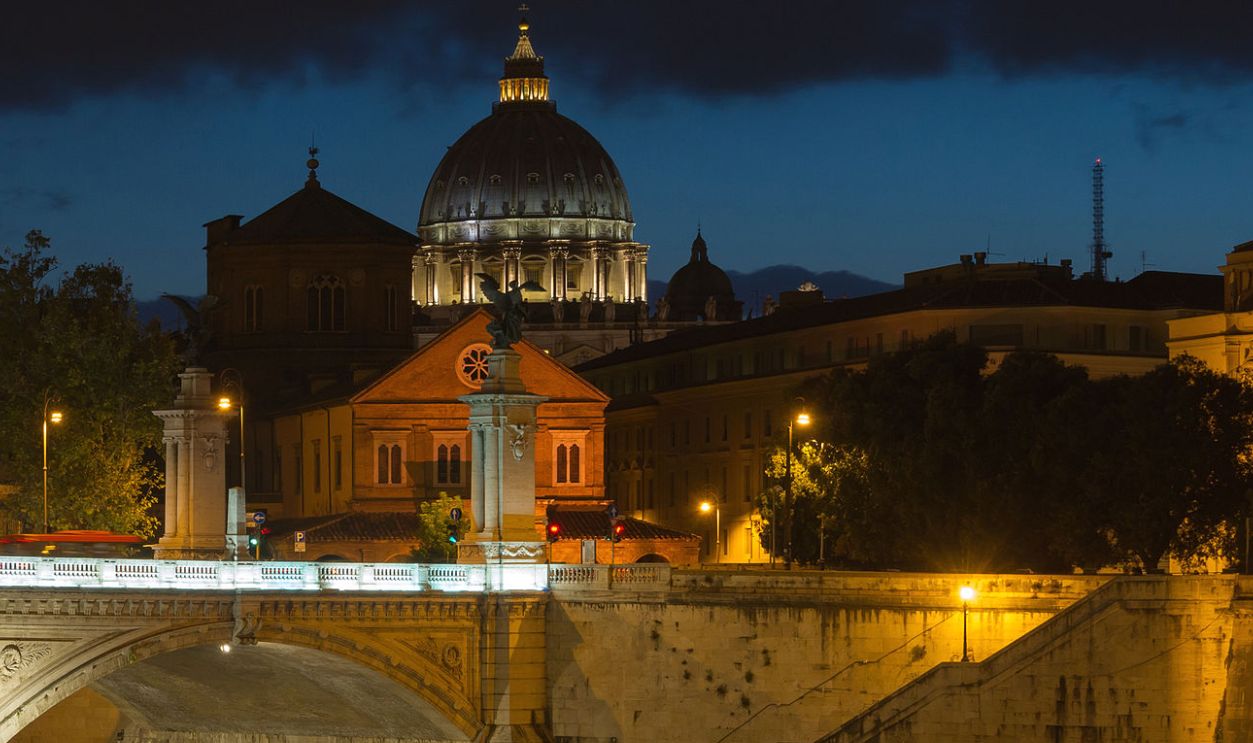 File:Ponte Vittorio Emanuele II San Pietro, Rome, Italy.jpg