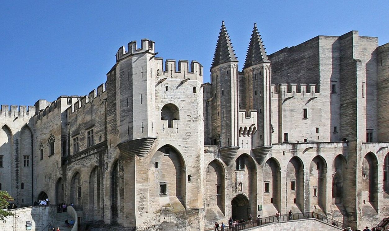 File:Avignon, Palais des Papes by JM Rosier.jpg