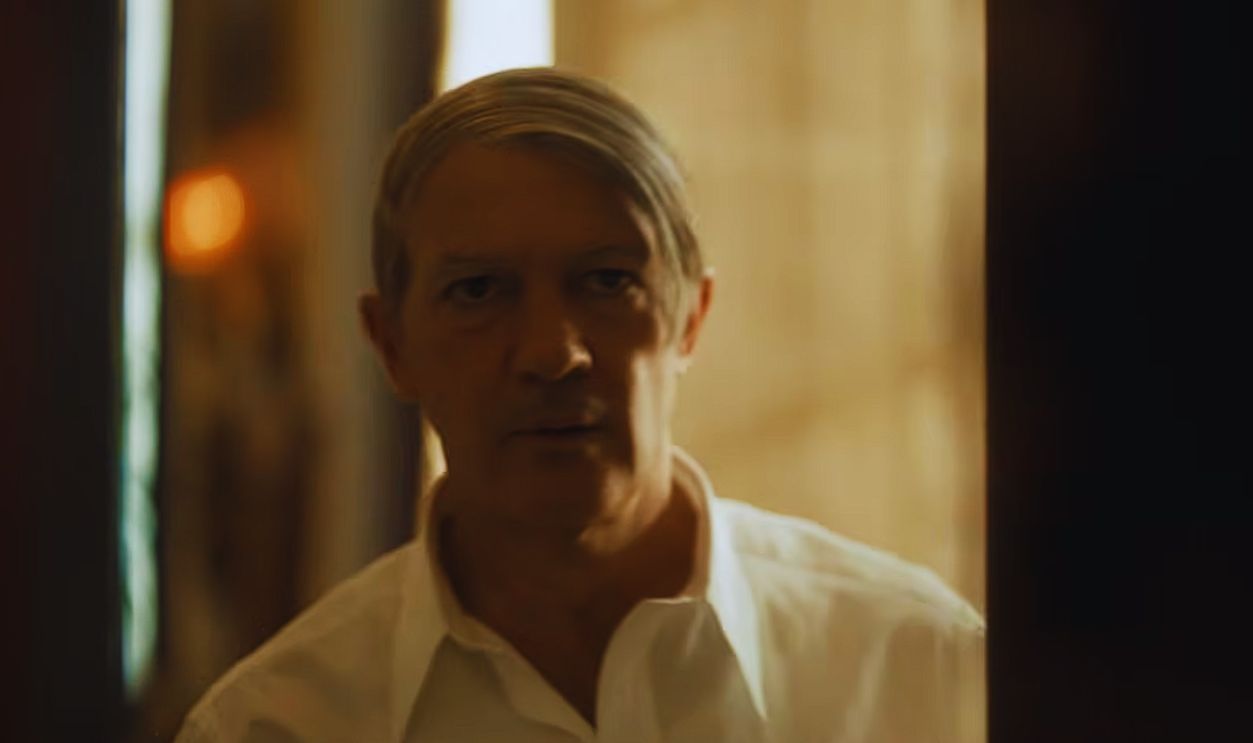 Screenshot from Genius: Picasso (2018)