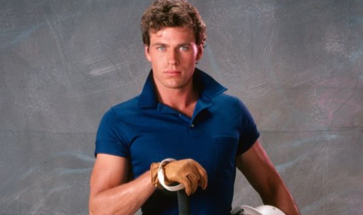LOS ANGELES - 1984: Actor and model Jon-Erik Hexum poses for a portrait in 1984 in Los Angeles, California.