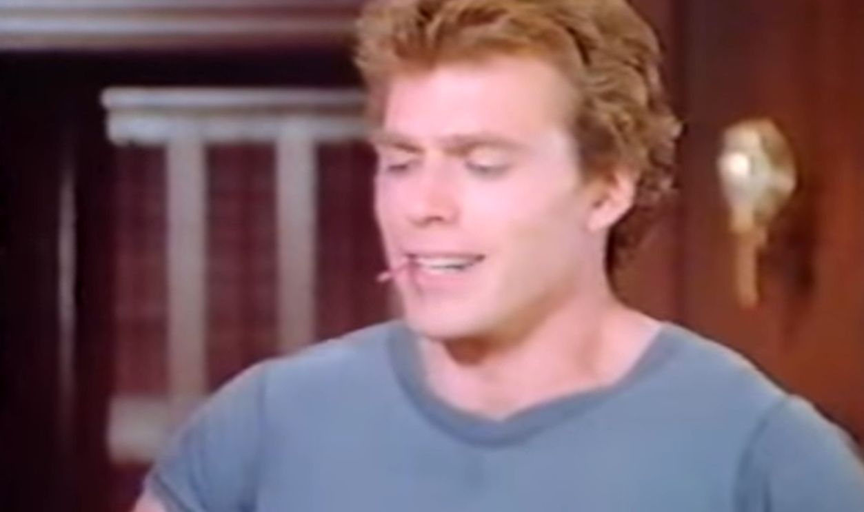 Screenshot from Cover-Up (1984-1985) 