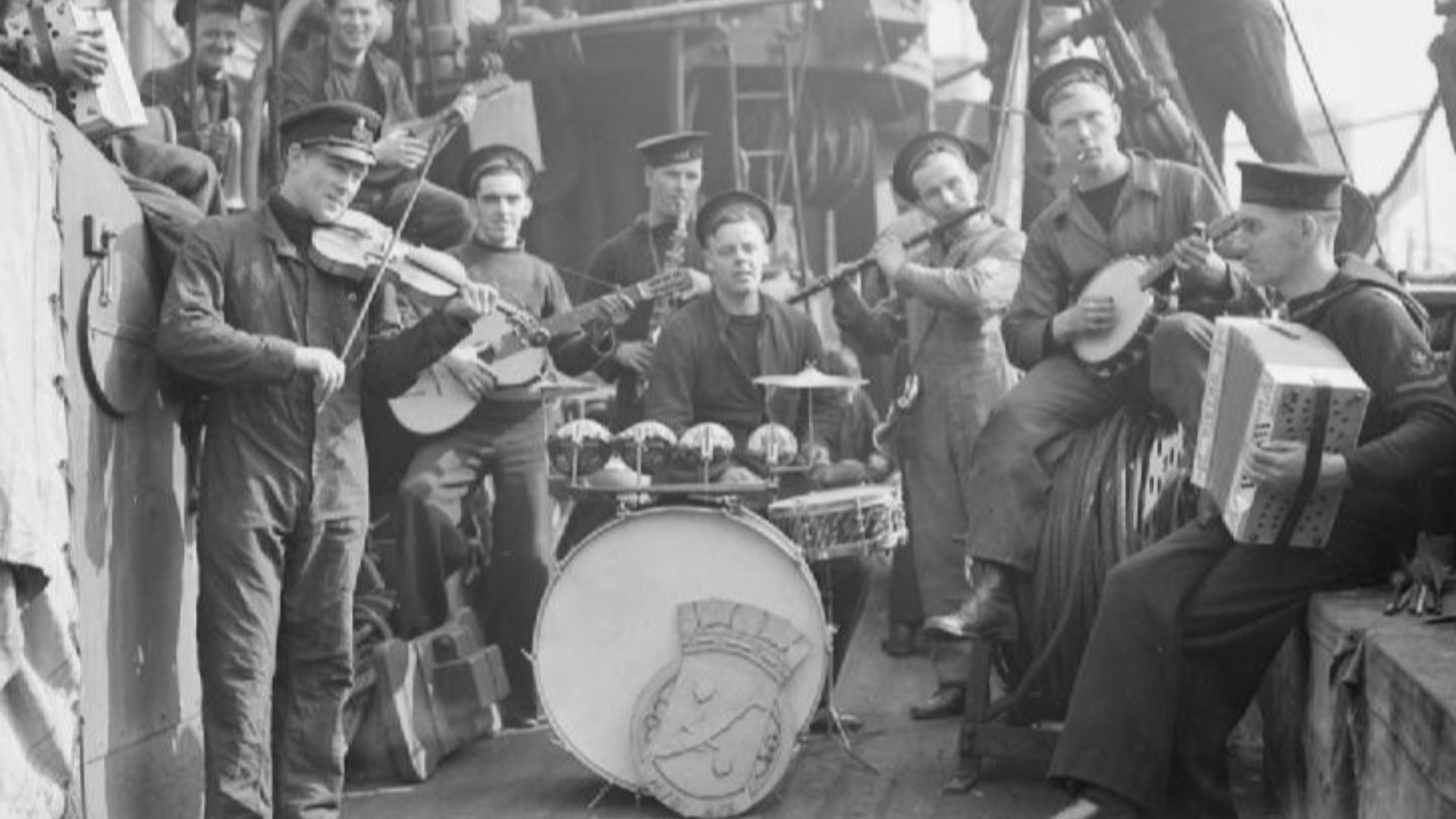 The Royal Navy during the Second World War
Members of the crew of the minesweeping trawler HMT HORNBEAM, former solicitors' clerks, commercial travellers, lorry drivers etc., have formed a dance band