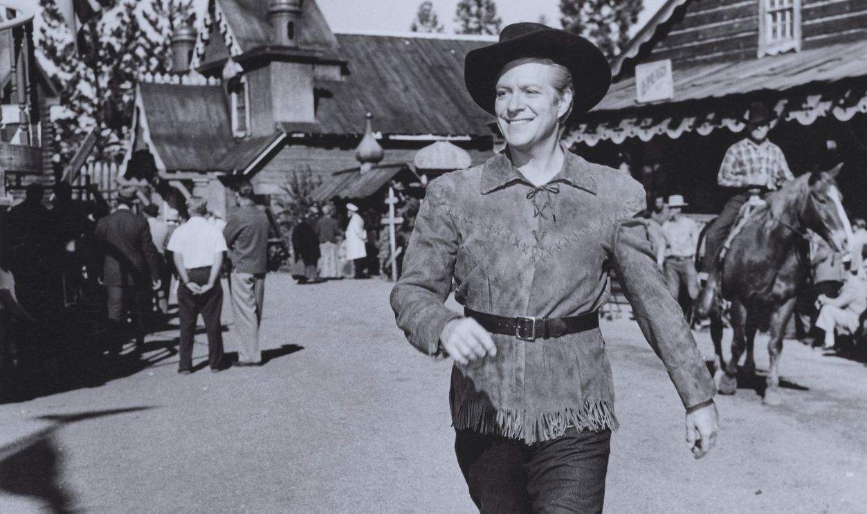 Gettyimages - 2123019574, 'Northwest Outpost' Publicity Still American actor and singer Nelson Eddy in a publicity still for 'Northwest Outpost', filmed at Republic Studios in the Hollywood neighbourhood of Los Angeles, California, 1947. Directed by Allan Dwan, the musical Western - also released as 'End of the Rainbow' - starred Eddy as Captain Jim Laurence. 