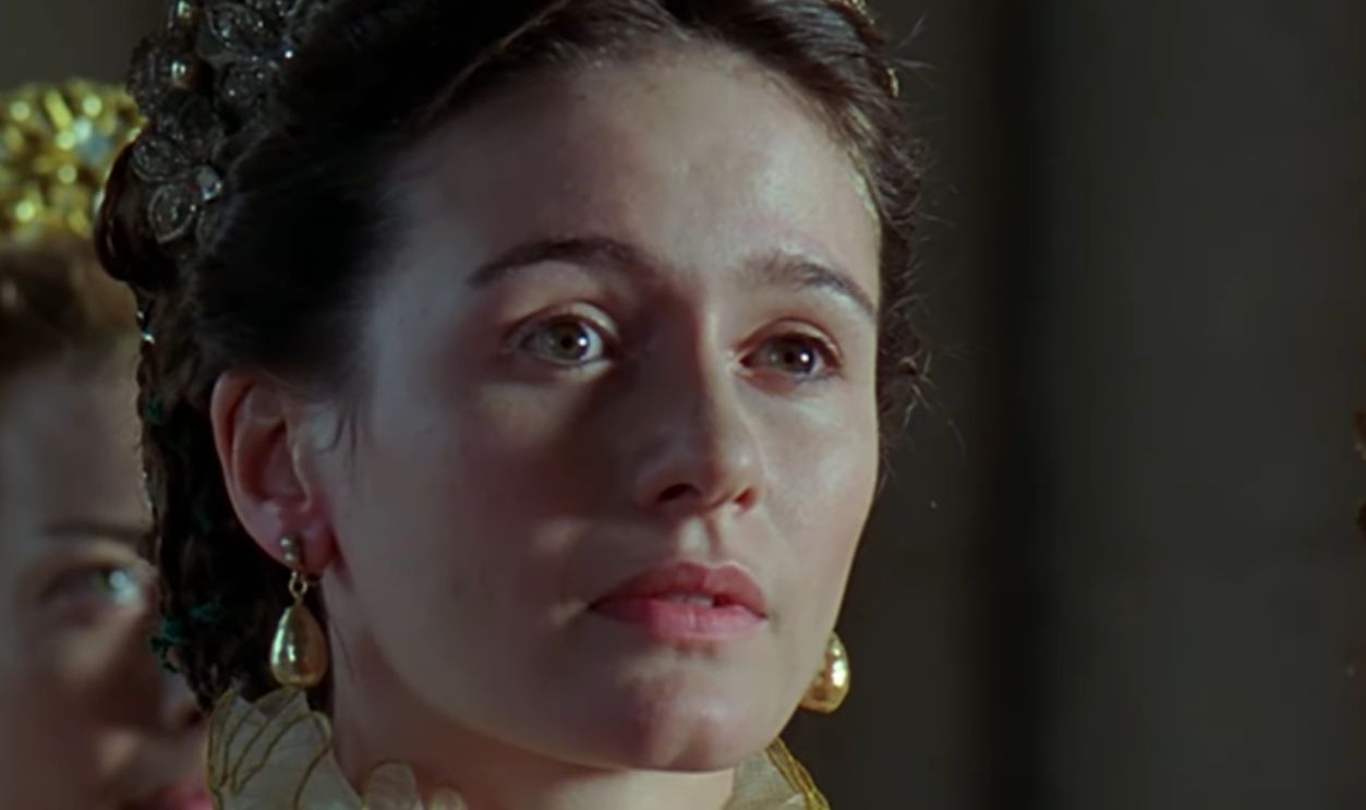 Screenshot from Elizabeth (1998) 