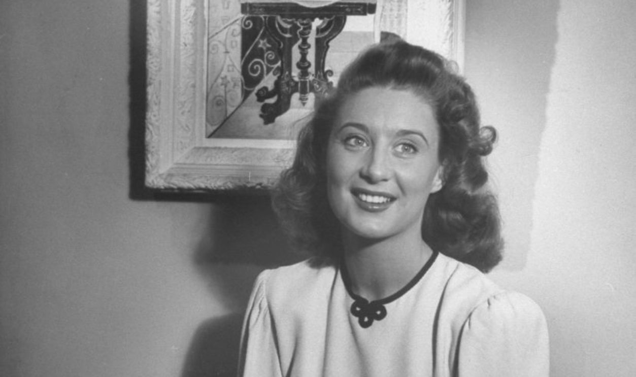 Betty Garrett smiling.