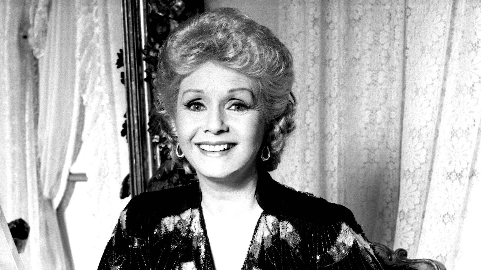portrait of Debbie Reynolds at home Los Angeles