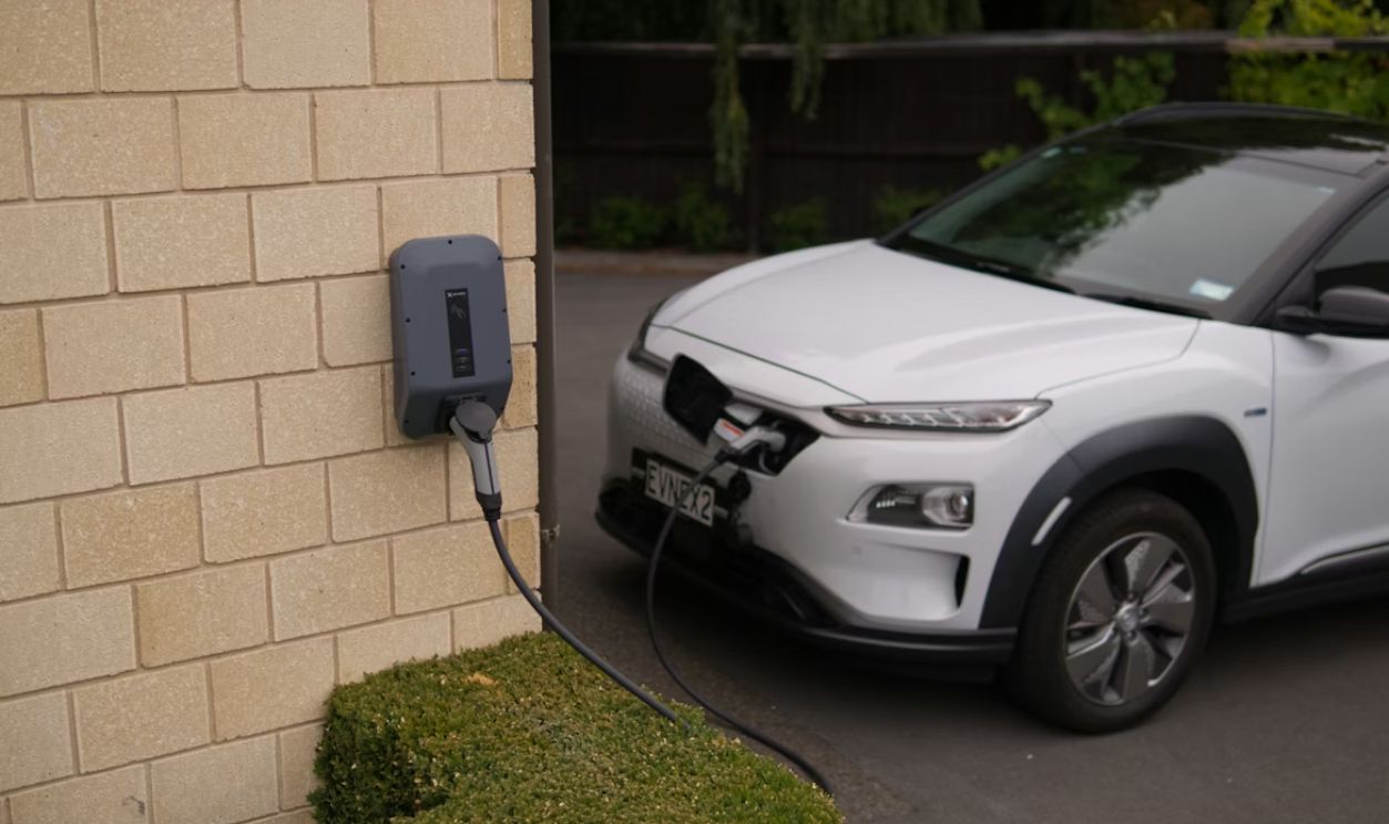 Hyundai Kona charging at Evnex charging station