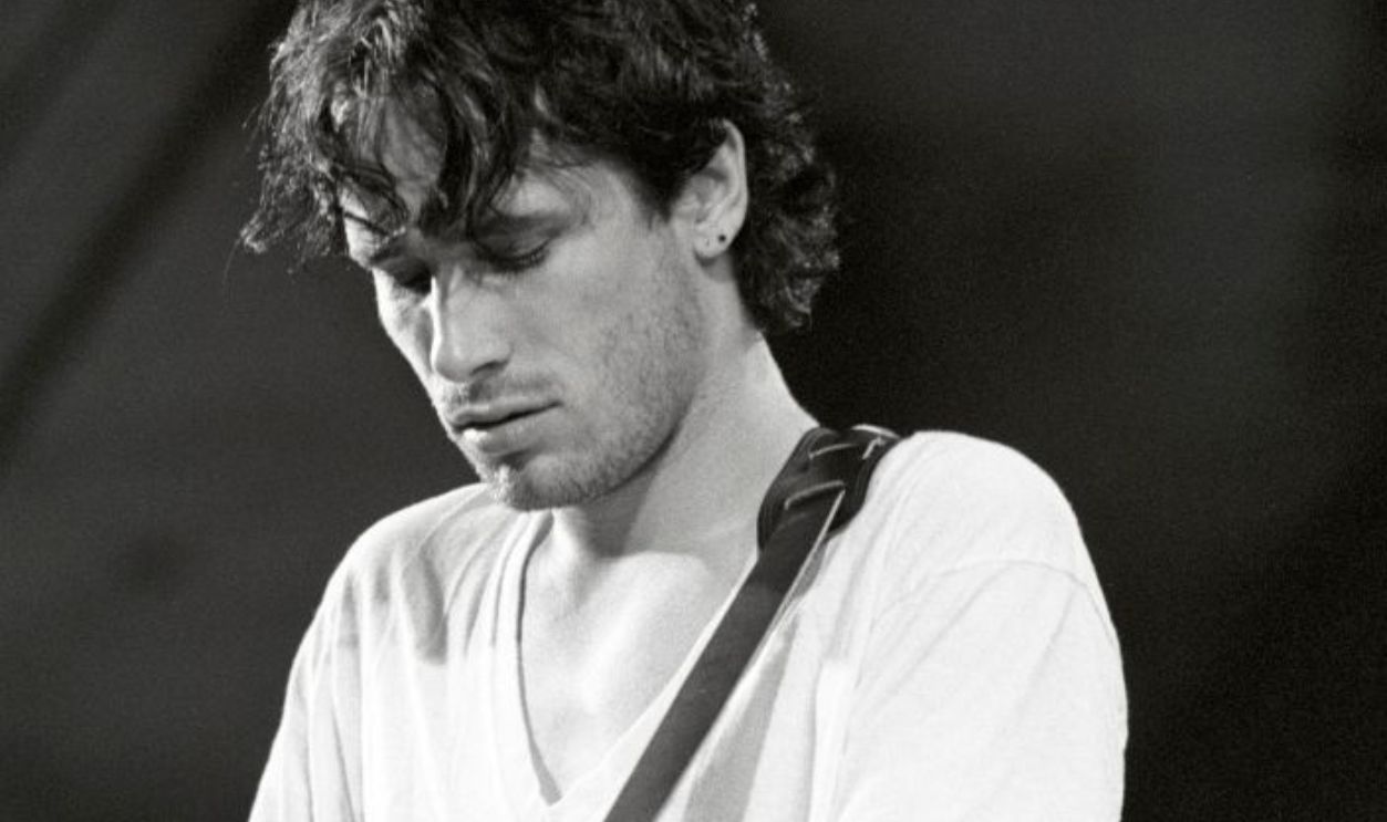 NETHERLANDS - JANUARY 01: LOWLANDS FESTIVAL Photo of Jeff BUCKLEY