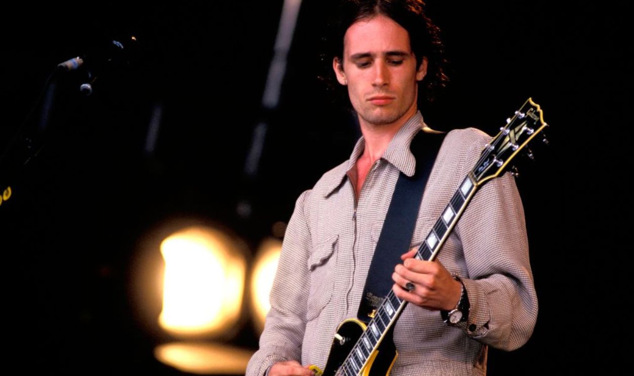 UNITED KINGDOM - JUNE 01: GLASTONBURY FESTIVAL Photo of Jeff BUCKLEY