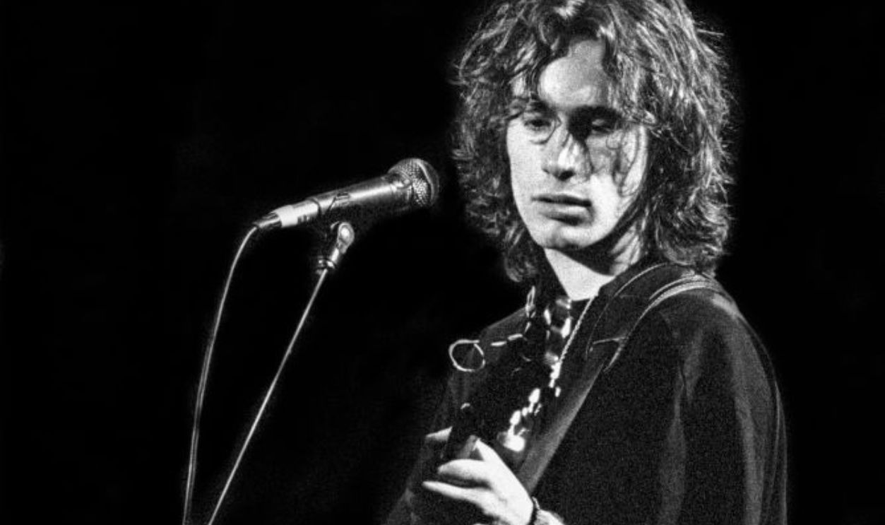 American musician Jeff Buckley (1966 - 1997) performs during the 'Greetings from Tim Buckley' concert, a tribute to his father, at Arts at St. Ann, Brooklyn, New York, April 26, 1991.