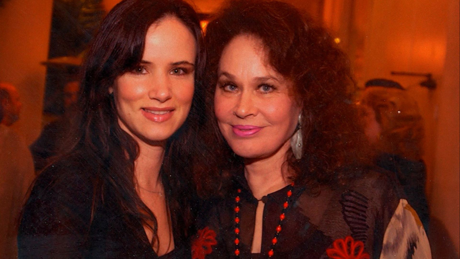 Juliette Lewis and Karen Black